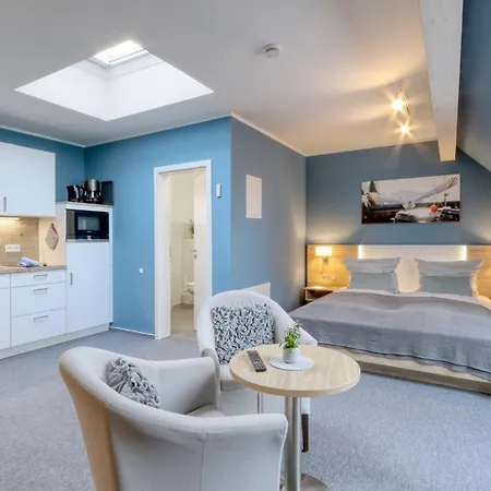 Beautiful In With Kitchen Apartman