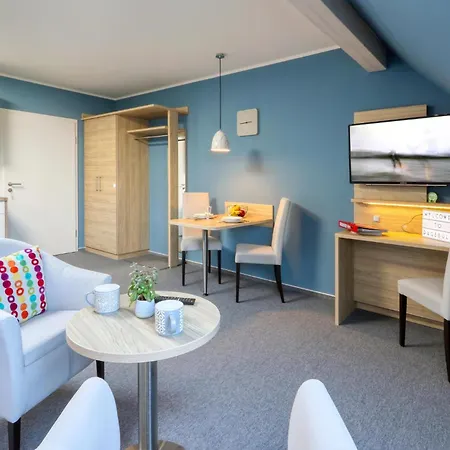 Beautiful In With Kitchen Apartman