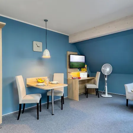 Apartamento Beautiful In With Kitchen *